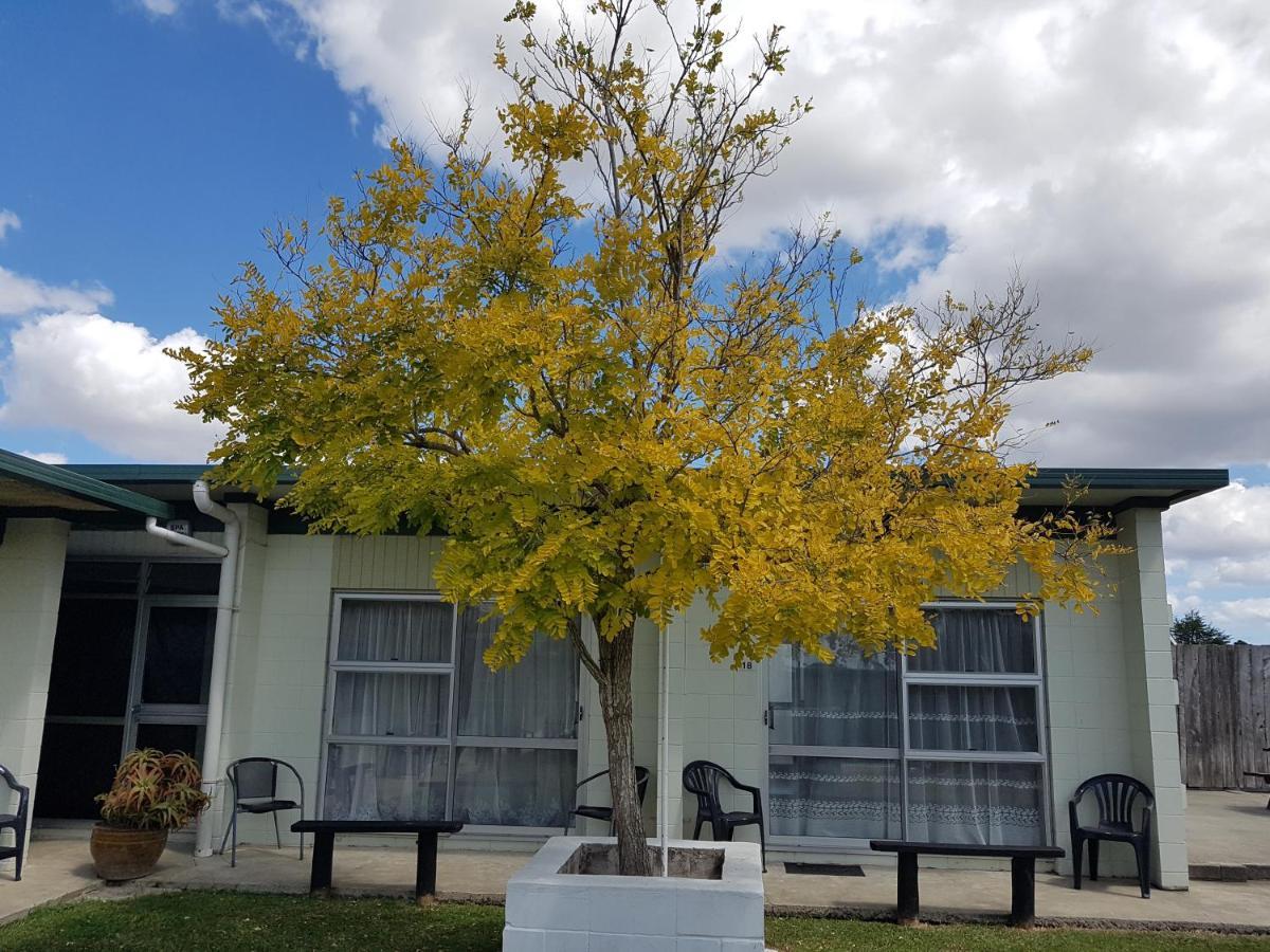 Parkview Motel Даргавил Екстериор снимка